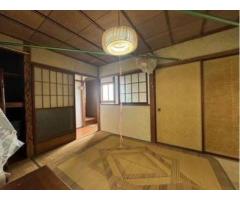 【値下げ】2階から少し海と夕焼け見える寺泊小川町一戸建て　10万円でお譲りします