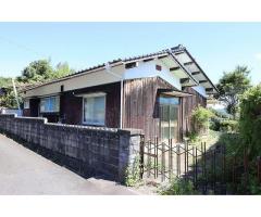 空き家バンク（売買）１５０万円　高台に建つ平屋５DK